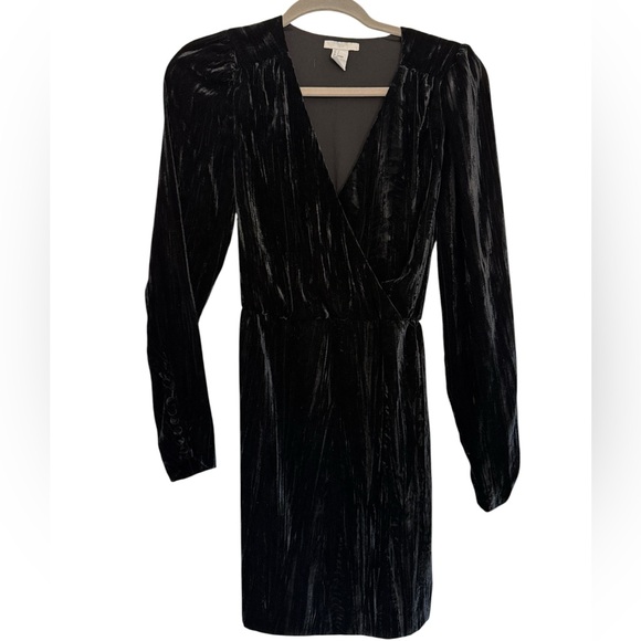Dresses & Skirts - Velvet Wrap-Front Long Sleeve Mini Dress - Black
